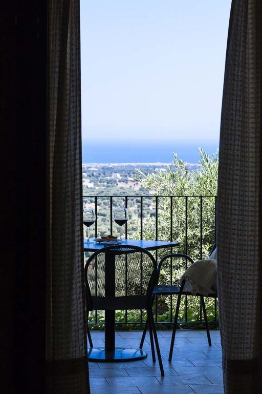 B&B Pozzo Di Luce (Adults Only) Монополи Экстерьер фото