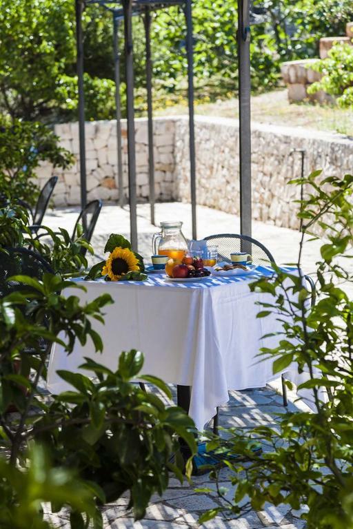 B&B Pozzo Di Luce (Adults Only) Монополи Экстерьер фото