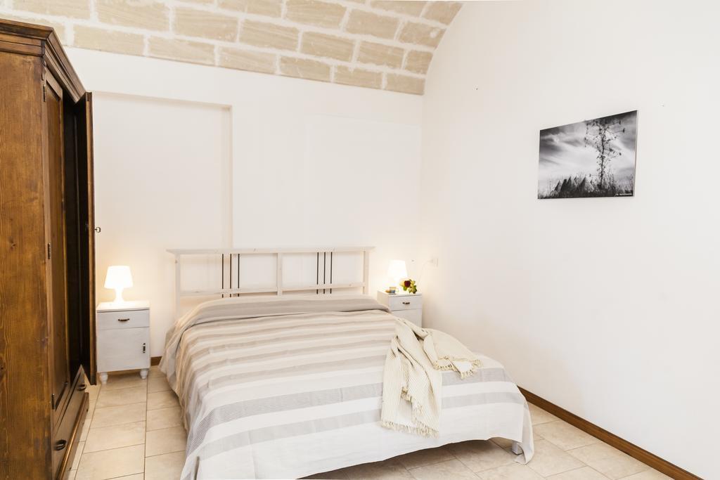 B&B Pozzo Di Luce (Adults Only) Монополи Экстерьер фото