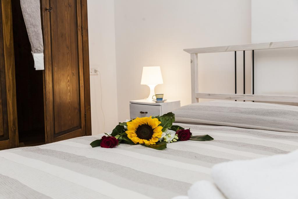 B&B Pozzo Di Luce (Adults Only) Монополи Экстерьер фото